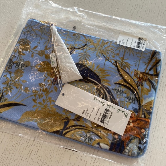 SOLD - CAMILLA ‘Fairy Fountain’ Clutch - Picture 3 of 6